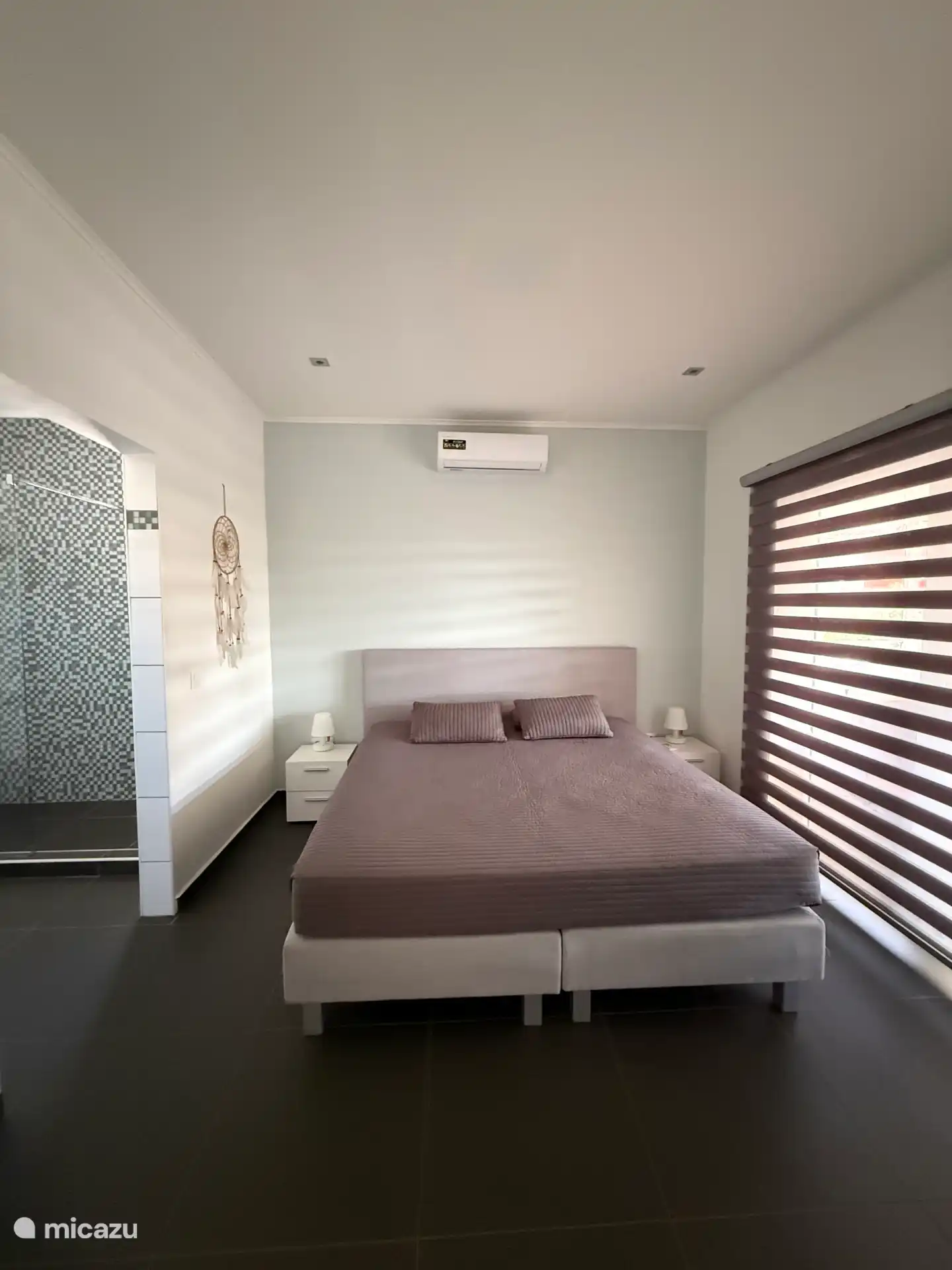 3. Schlafzimmer mit Bad und begehbarem Kleiderschrank