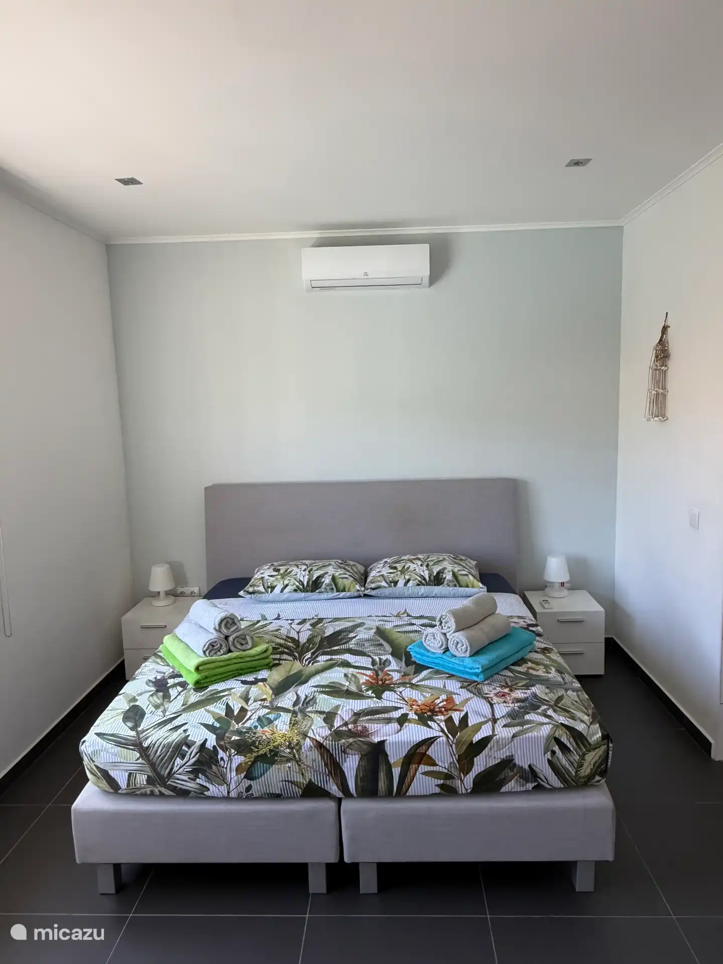 Hauptschlafzimmer mit Badezimmer