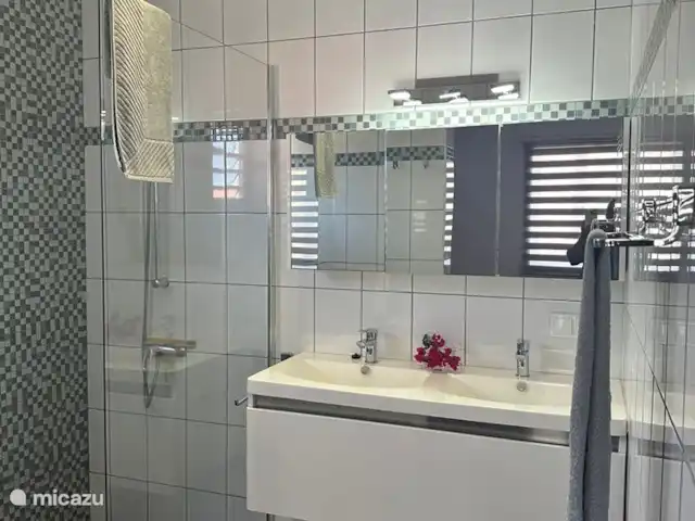Cas curadise en Curazao, Bandabou (oeste), Fontein - villa Baño del dormitorio 2