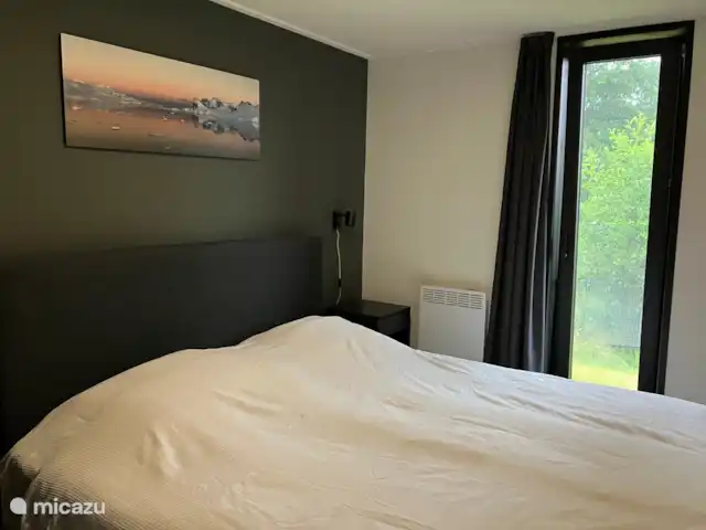Fietsen, Nederland, Friesland, Oudwoude, bungalow De kolibrie Slaapkamer 1