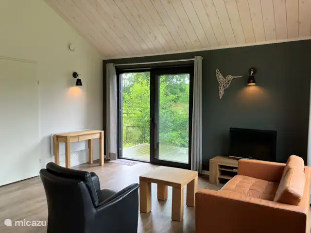 Fietsen, Nederland, Friesland, Oudwoude, bungalow De kolibrie Woonkamer