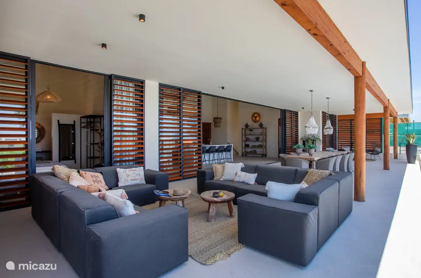 Lovely lounge area with enough seating for everyone