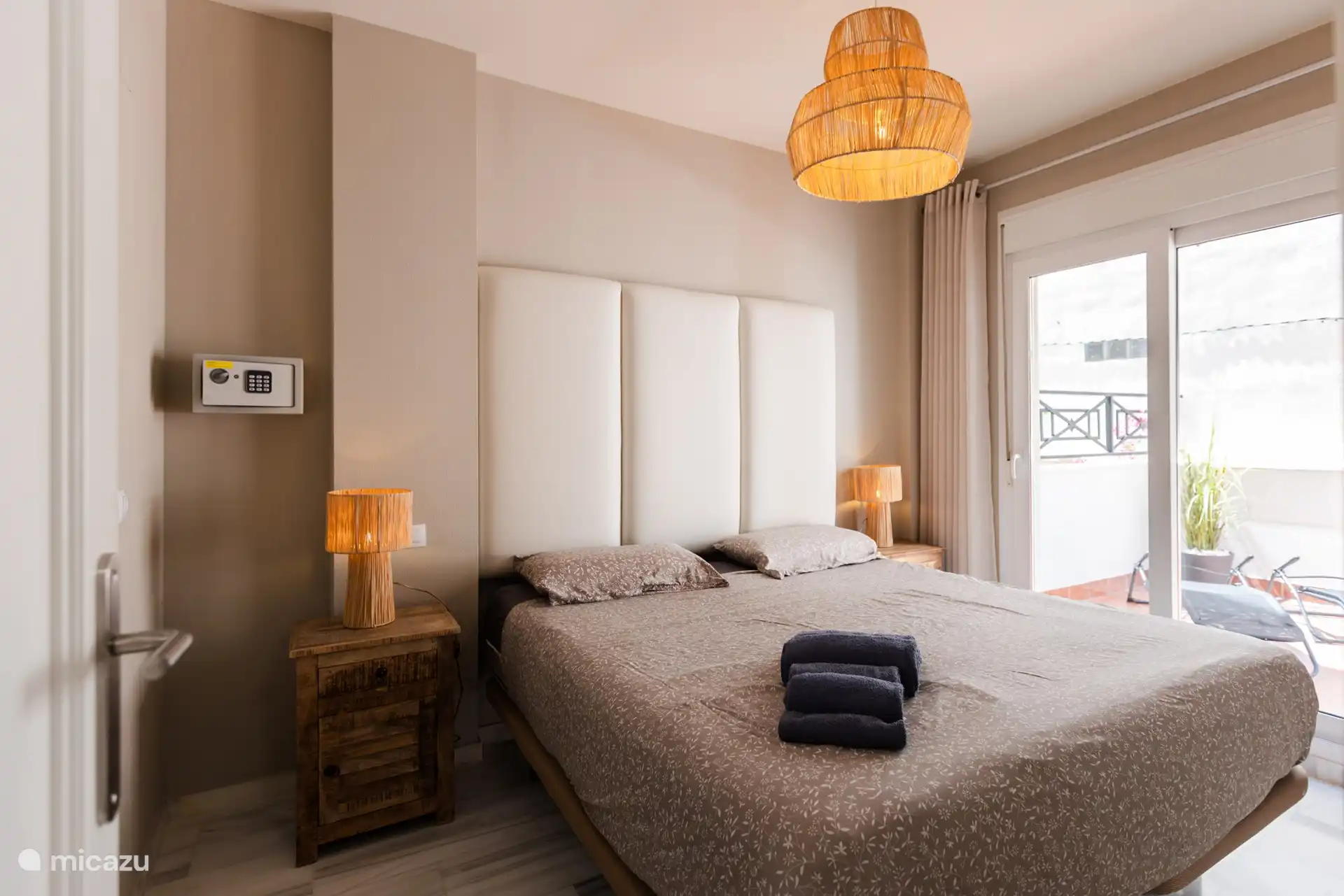 Chambre avec lit double extra-large