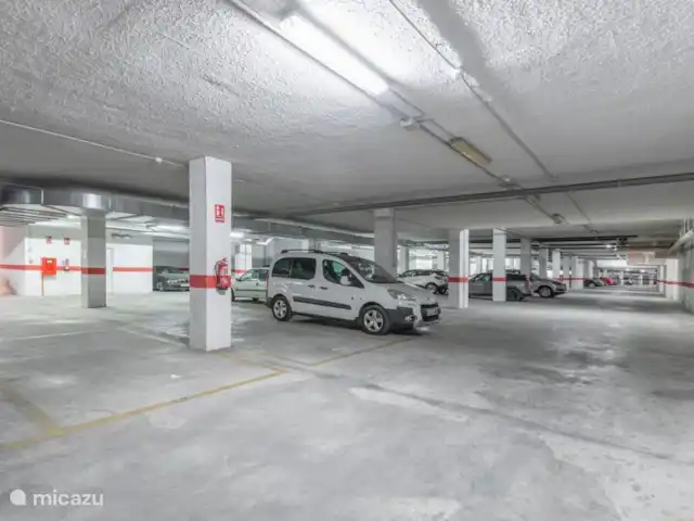 appartement huren in Spanje, Costa Blanca, Calpe – Appartement Calpe Parkeerkelder met 2 eigen parkeerplaatsen