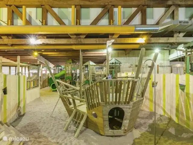 Moderne 6 pers. maison de vacances | Pays-Bas, Overijssel, Gramsbergen - maison de vacances Dans l’aire de jeux Mad Monkey Jungle, vos enfants ne s’ennuieront pas.