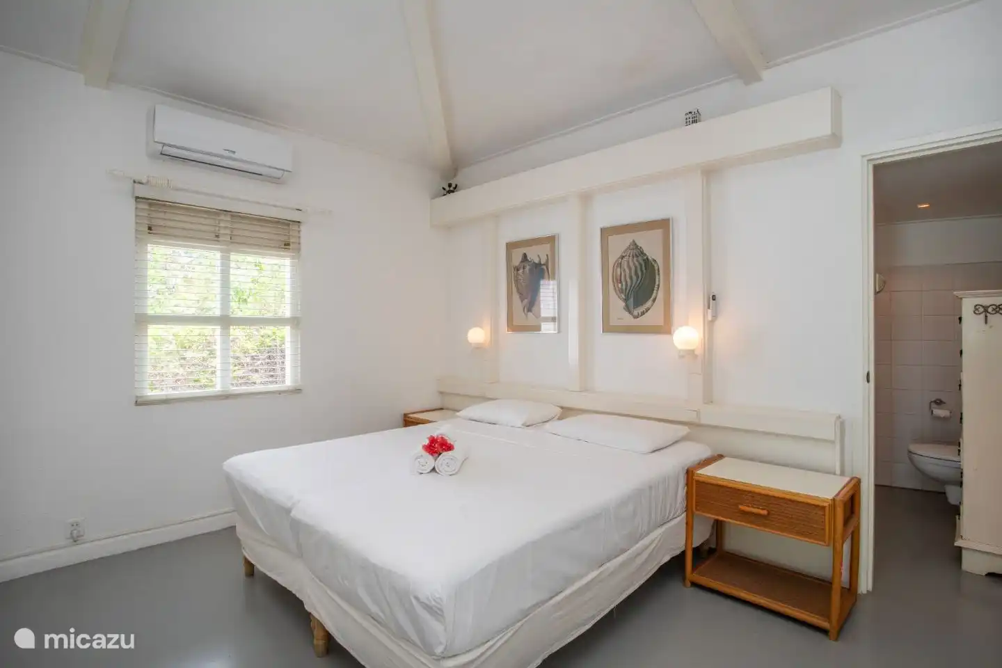 Schlafzimmer mit Klimaanlage