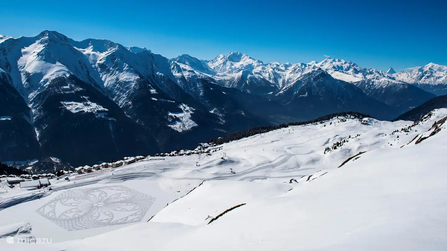 Den Winterurlaub  genießt man in der Aletsch Arena