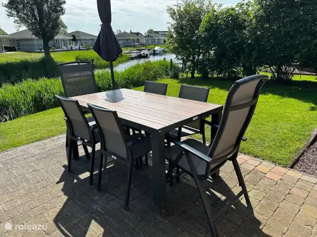 Beachvilla It Langezand huren in Nederland, Friesland, Makkum - villa Tuin