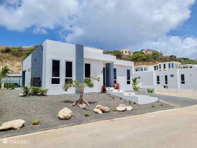 Vakantiehuis Curaçao, Curacao-Midden, Girouette - villa Casa RCR 3 minuten van Mambo Beach