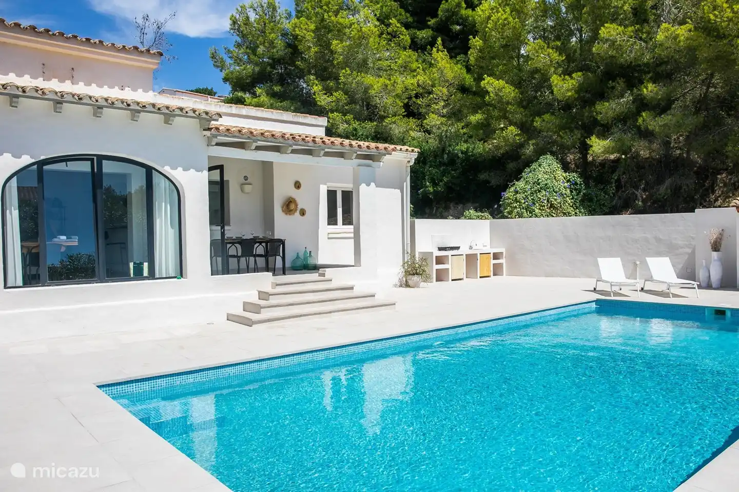 Villa Domingo (das neue Dach ist hier nicht auf dem Foto)