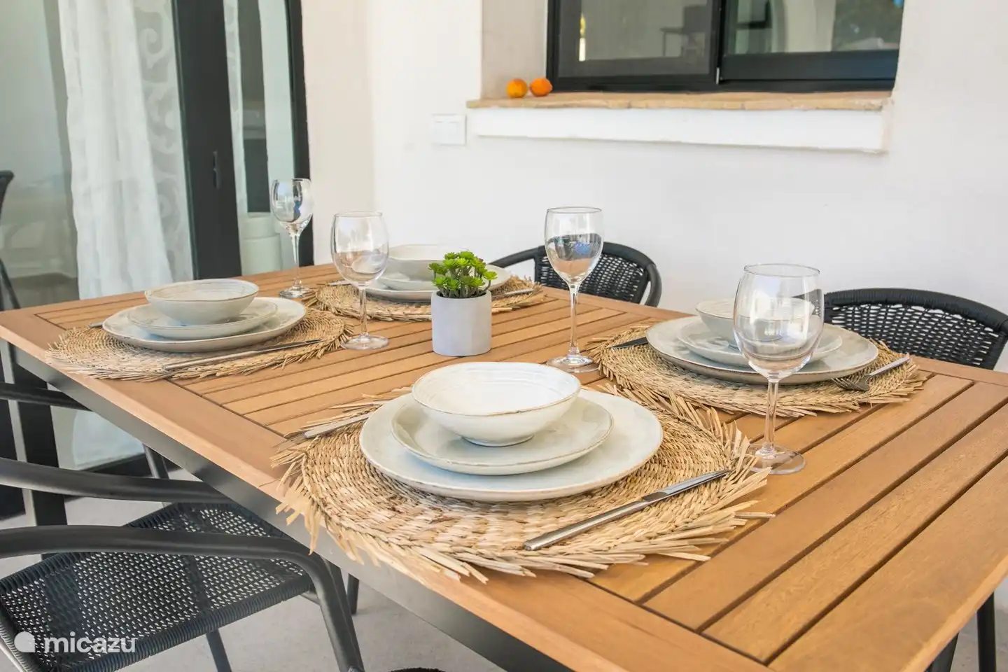 Stimmungsvolle Mahlzeiten im Freien