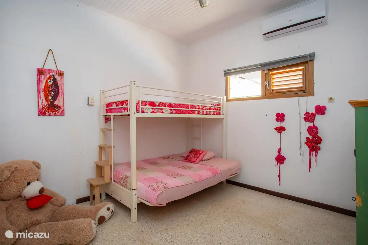 Petite chambre (d'enfants)