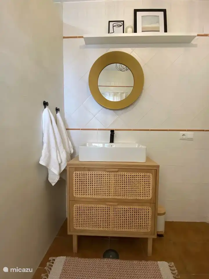 Salle de bain du bas