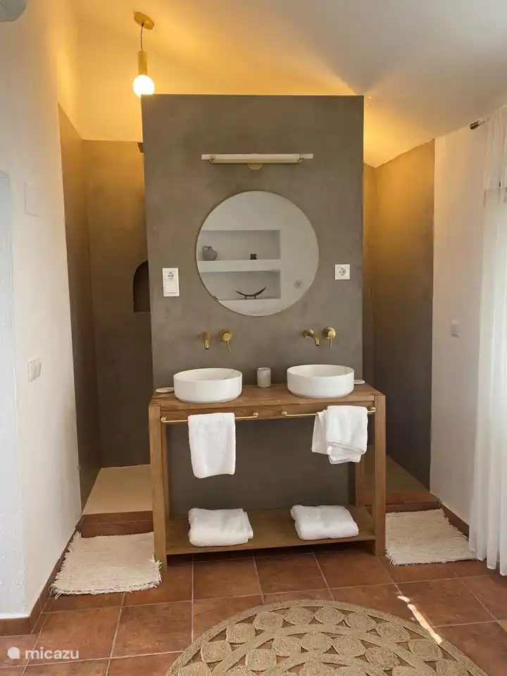 Salle de bain à l'étage