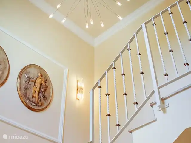 Villa Colina | Espagne, Costa Blanca, Moraira - villa Les escaliers menant à la chambre et à la salle de bain à l'étage