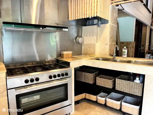 Bonatelier | France, Lot, Bélaye - maison de vacances La cuisine
