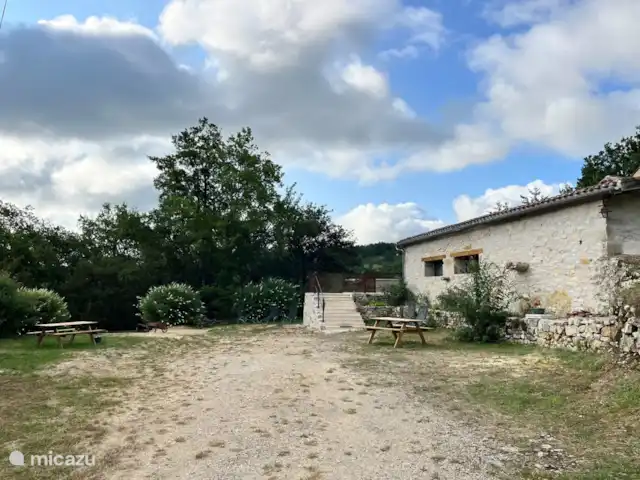 Bonatelier | France, Lot, Bélaye - maison de vacances Le gîte