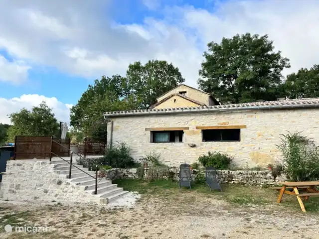 Bonatelier | France, Lot, Bélaye - maison de vacances Le gîte et le jardin