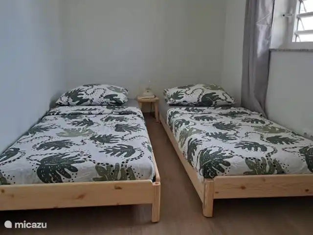 apartamento en Curazao, Curazao Centro, Blue Bay – Casita Caribe + Préstamo de Auto! Posibilidad de crear dos lugares para dormir.