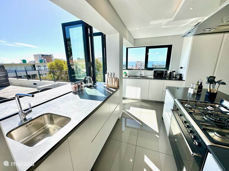 Holiday home in South Africa, Cape Town (Western Cape), Sea Point  Penthouse Skydeck Penthouse