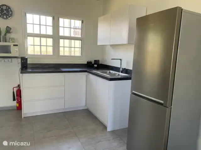 Cas Brasa en Curazao, Banda Arriba (este), Santa Catharina - casa vacacional cocina