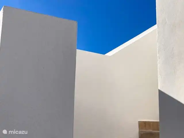 Casa Cubasta | Espagne, Andalousie, Sedella - maison de vacances escalier menant à la deuxième terrasse sur le toit.