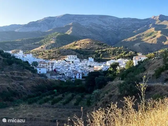 Casa Cubasta | Espagne, Andalousie, Sedella - maison de vacances Le village de montagne blanc de Sedella.