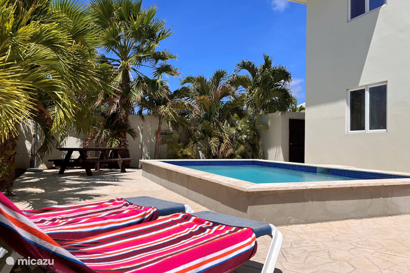 Vakantiehuis Curaçao, Curacao-Midden, Piscadera Appartement Andira Apartments, Zwembad, Centraal