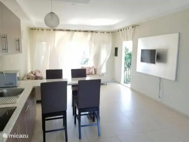 appartement huren in Curaçao, Curacao-Midden, Piscadera – Andira Apartments, Zwembad, Centraal Genoeg verkoelende wind
