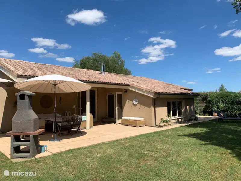 Maison de vacances Château de Barbet 9 | France, Gers, Lombez - Bungalow Maison de vacances Château de Barbet 9 | France, Gers, Lombez - Bungalow