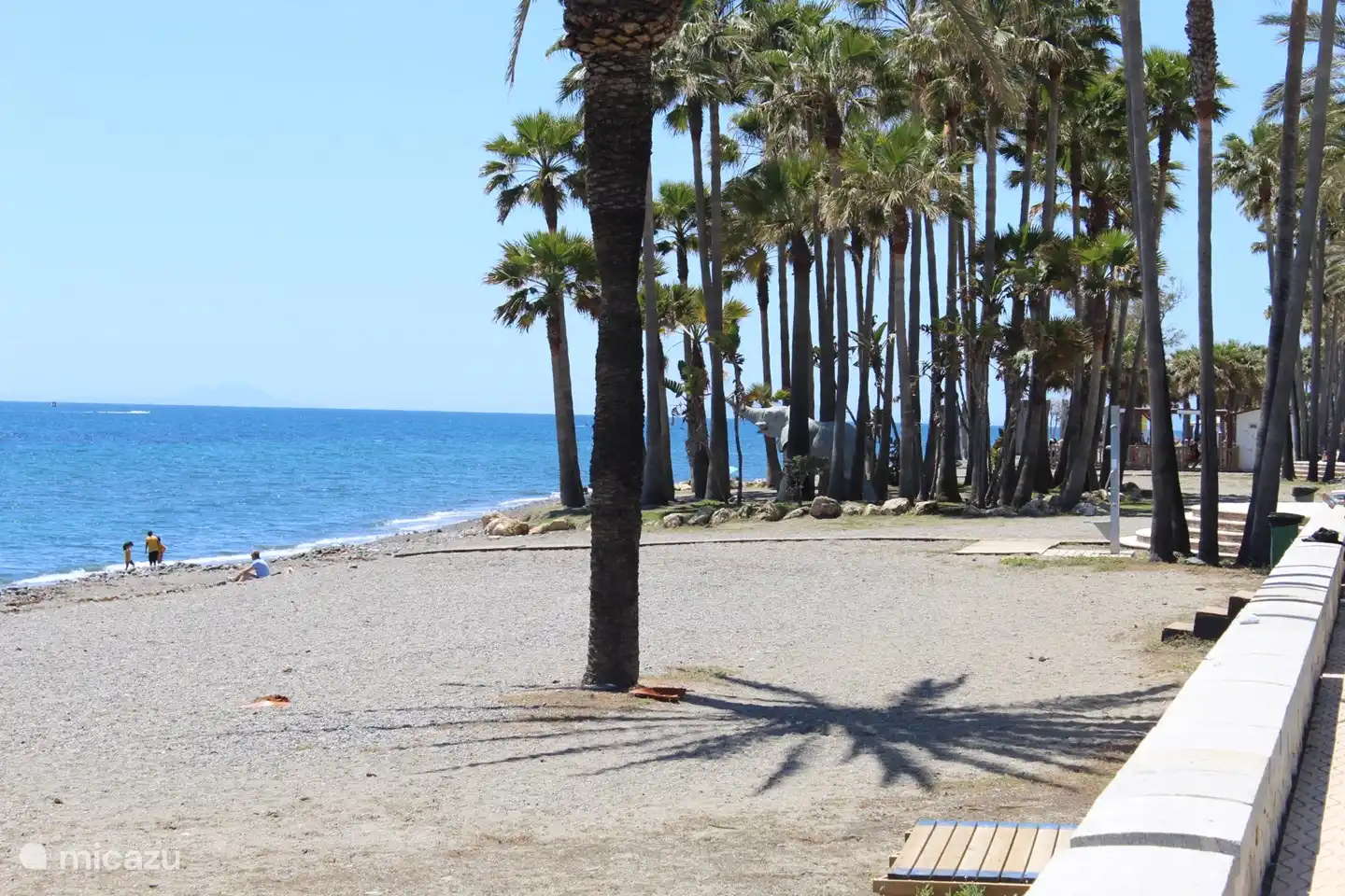 Plage de San Pedro à 15 minutes à pied