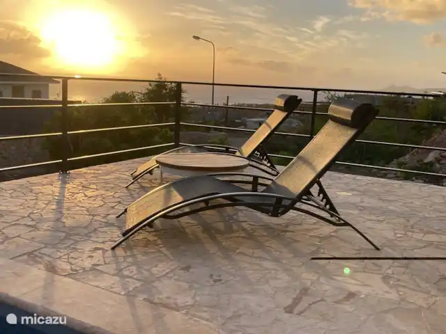 villa huren in Bonaire, Bonaire, Kralendijk – Villa Bonagio Bonaire sunset vanaf de sun deck