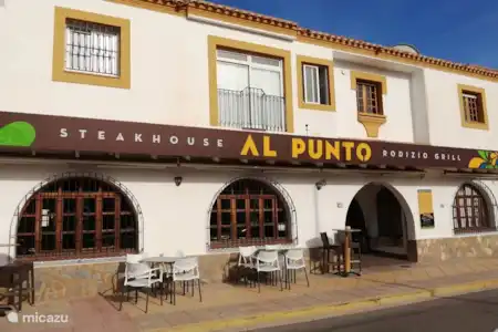 Restaurants et bars à distance de marche