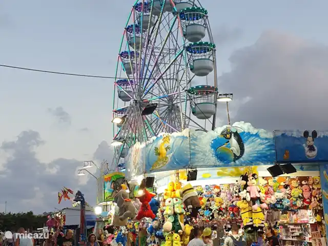 appartement huren in Spanje, Costa Blanca, La Mata – Boathouse De kermis van Torrevieja.