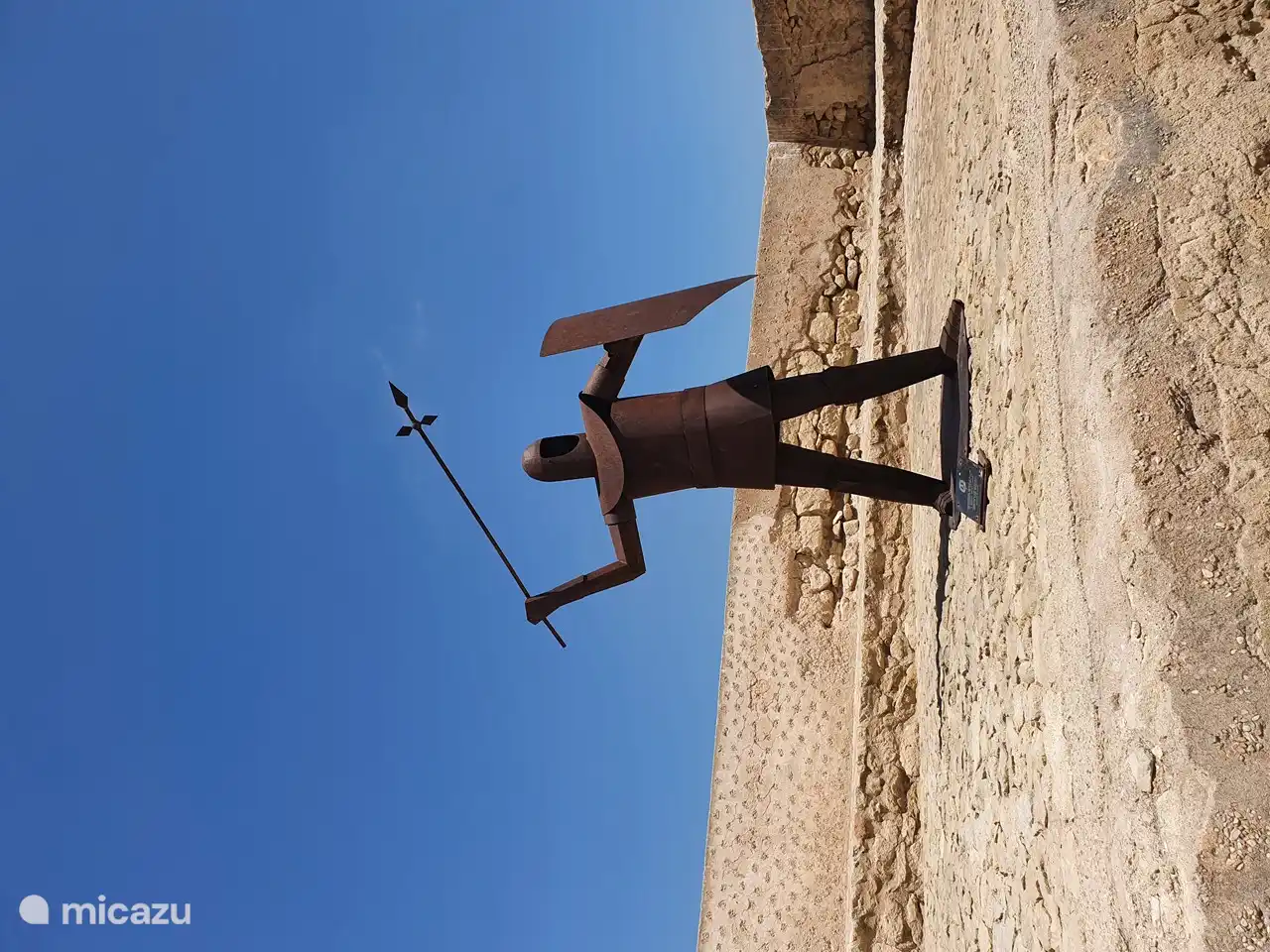 Het Santa Barbara kasteel in Alicante is gratis te bezoeken en verschaft een schitterend uitzicht over de omgeving.