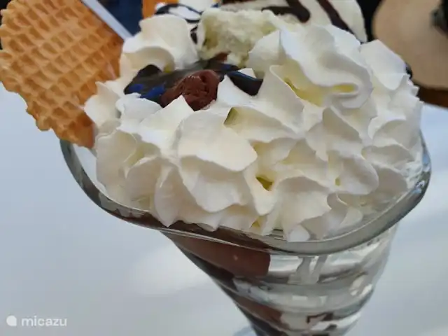 appartement huren in Spanje, Costa Blanca, La Mata – Boathouse Lekkere ijsjes bij Sirvent.