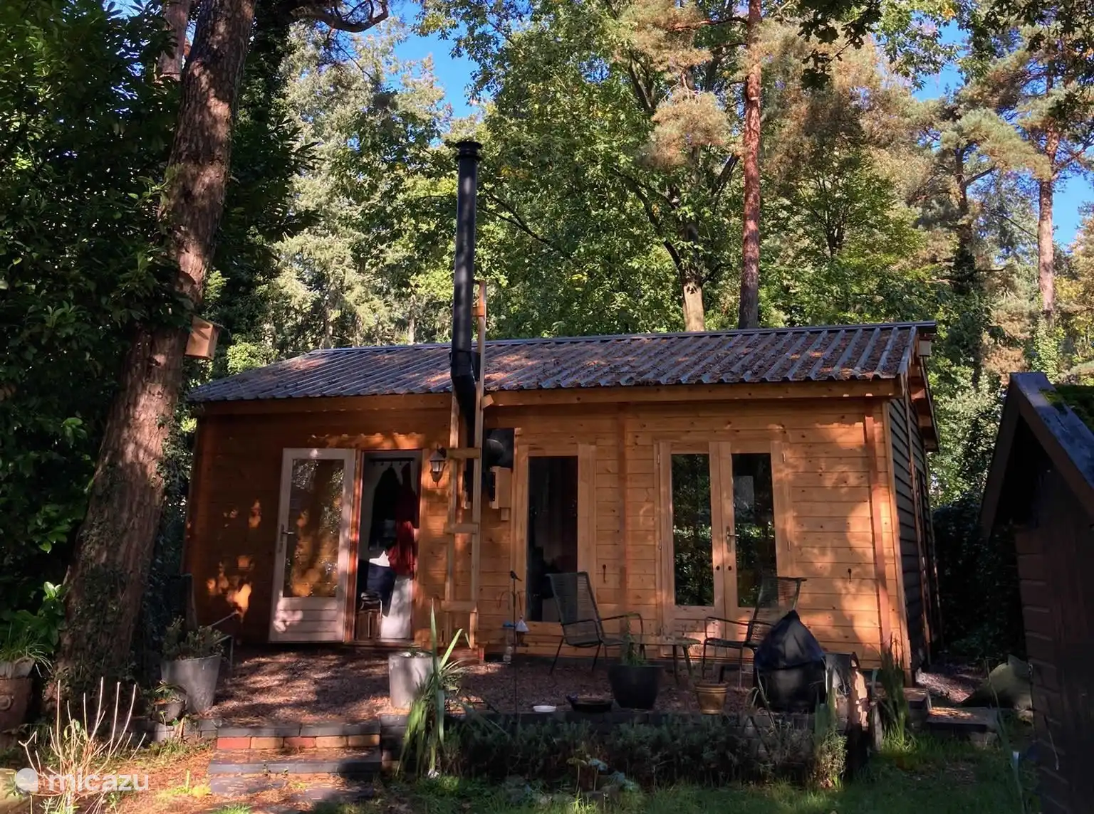blockhütte / lodge, Lochem, Gelderland, Niederlande - Blockhütte im Wald