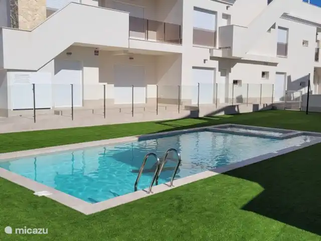 Location de Vacances Espagne, Costa Blanca, San Miguel de Salinas, appartement - Zone Plage Lagon Bleu Piscine commune
