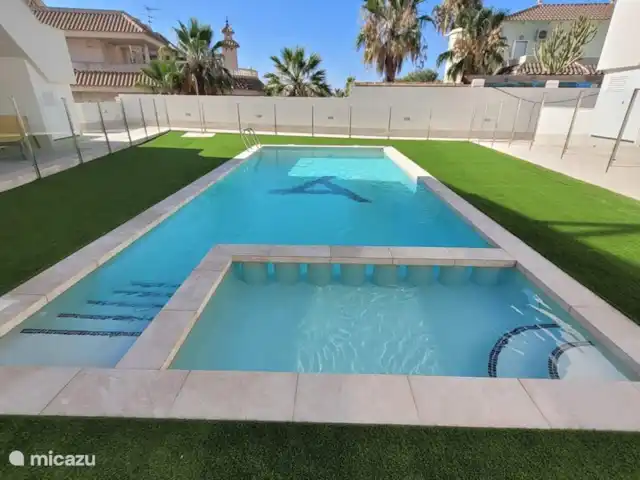 Location de Vacances Espagne, Costa Blanca, San Miguel de Salinas, appartement - Zone Plage Lagon Bleu Piscine commune