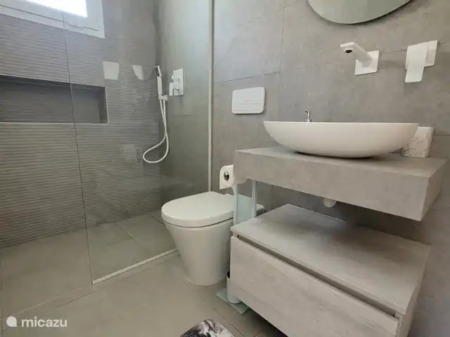 Location de Vacances Espagne, Costa Blanca, San Miguel de Salinas, appartement - Zone Plage Lagon Bleu Salle de bains de la chambre principale