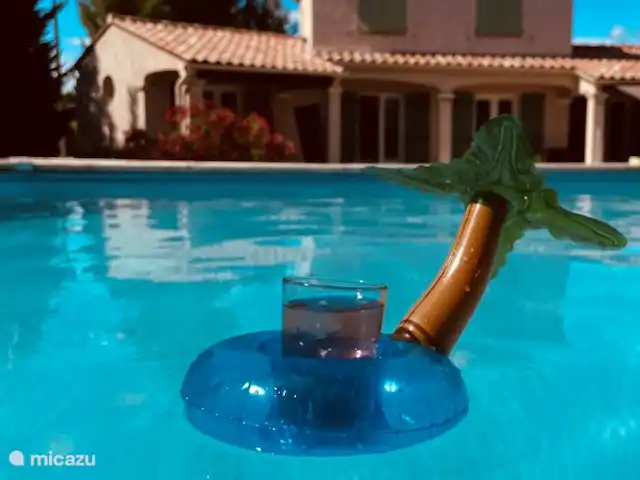 los olivers en Francia, Drôme, Mirabel-aux-Baronnies - villa Un refrescante chapuzón en la piscina privada de 6,1m x 4,1m