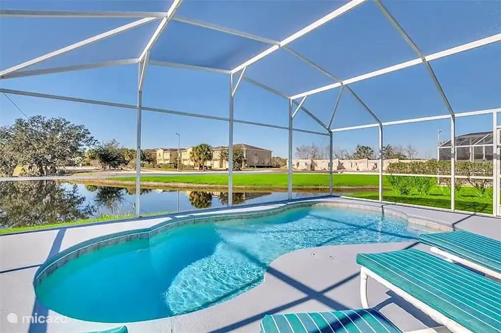 PoolGenießen Sie Ihren eigenen privaten Pool