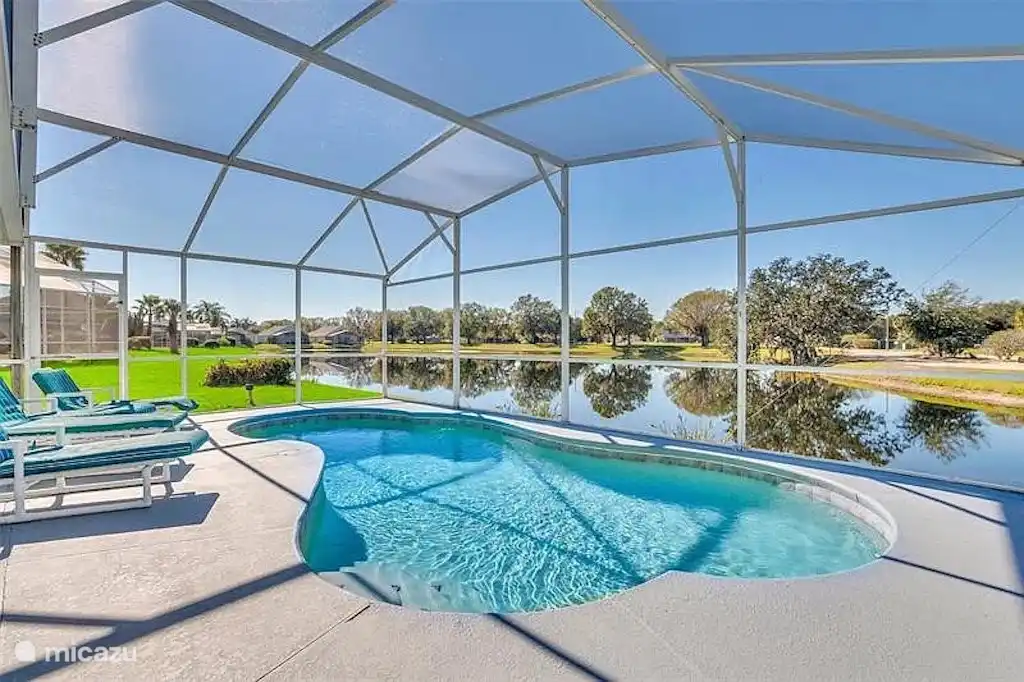 PoolGenießen Sie Ihren eigenen privaten Pool