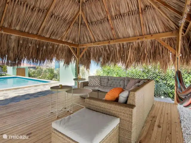 Villa Colibrì *NOUVEAU* *INTIMITÉ* | Curaçao, Banda Abou (ouest), Fontein - villa Vue du salon sur la piscine
