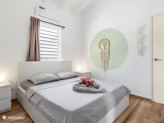 Villa Colibrì *NOUVEAU* *INTIMITÉ* | Curaçao, Banda Abou (ouest), Fontein - villa Belle chambre avec de beaux lits des Pays-Bas