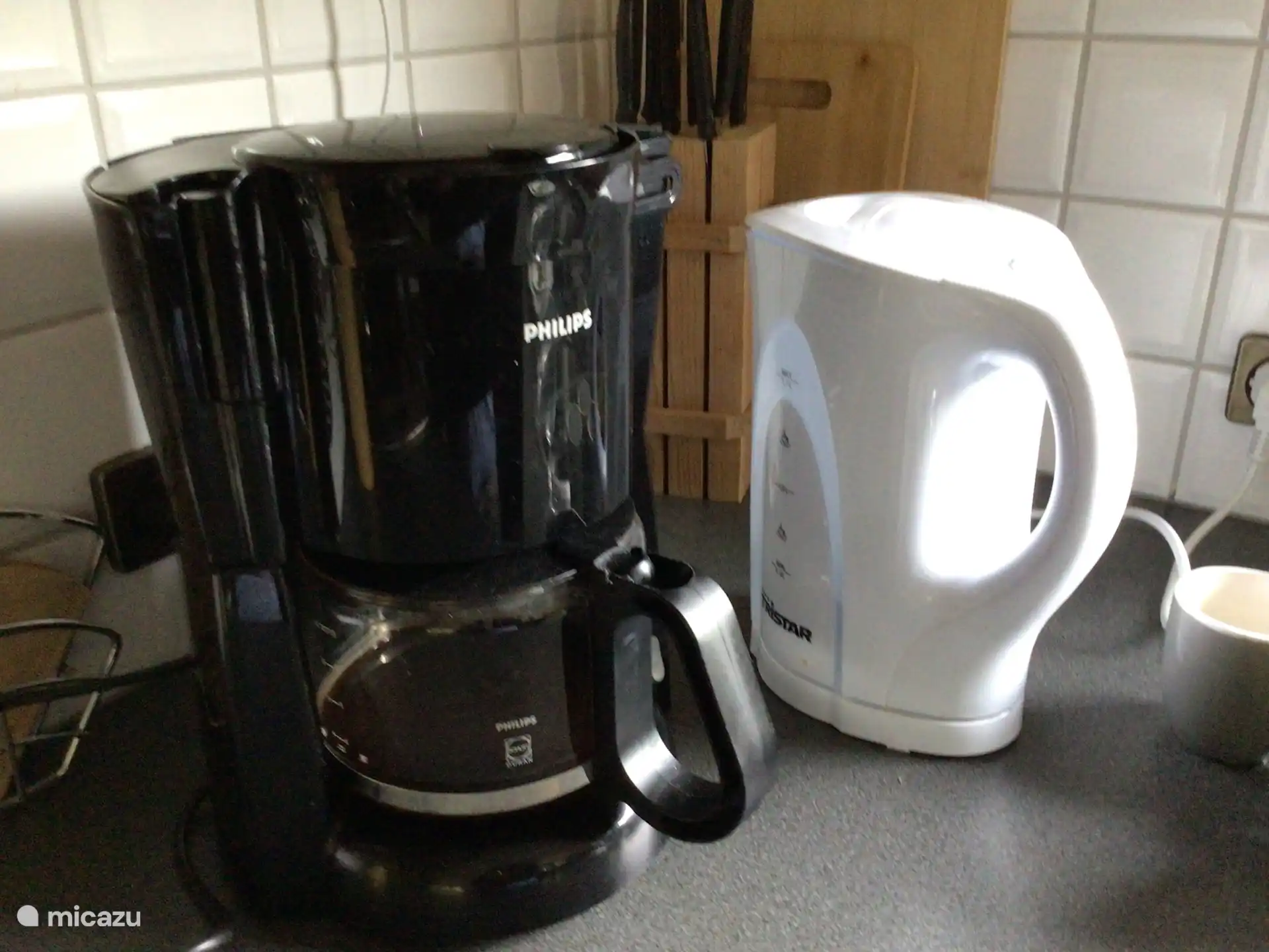 Zur Auswahl: Filterkaffeemaschine und eine Senseo