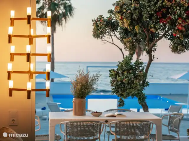 Villa Pueblo | Grèce, Crète, Pigianos Kampos - villa Salle à manger extérieure