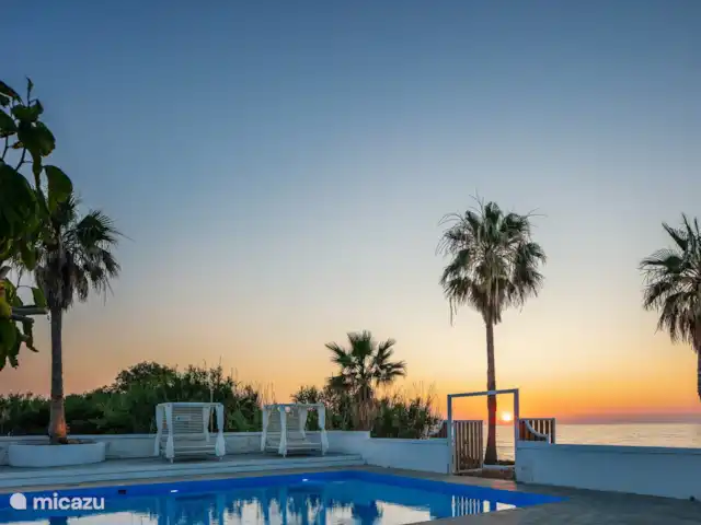 Villa Pueblo | Grèce, Crète, Pigianos Kampos - villa Coucher de soleil depuis la terrasse de la piscine
