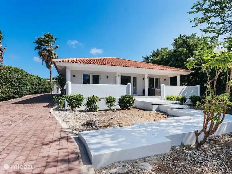 Villa Coral Beach en Curazao, Bandabou (oeste), Coral Estate, Rif St.Marie - Villa Villa Coral Beach en Curazao, Bandabou (oeste), Coral Estate, Rif St.Marie - Villa