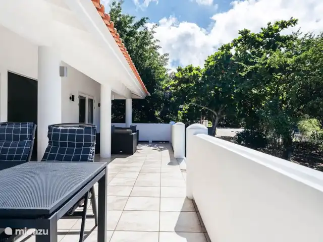 Villa Coral Beach en Curazao, Bandabou (oeste), Coral Estate, Rif St.Marie - villa Porche